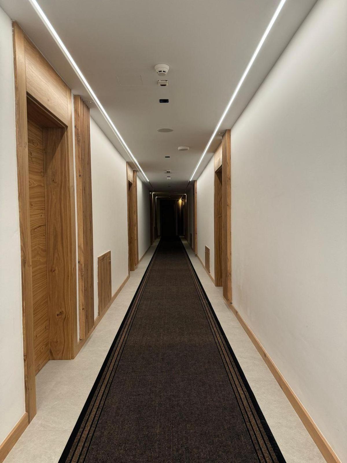 יהורינה Apart Hotel Zlatni Javor, Apartment 410 מראה חיצוני תמונה